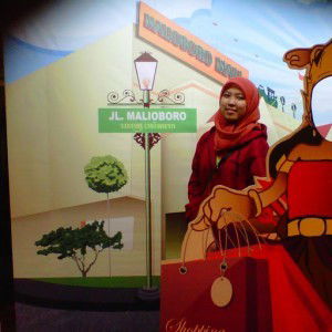 Lilis Purwaningsih profile icon