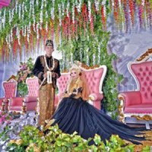 Anggi Widiastuti D'jemblem profile icon