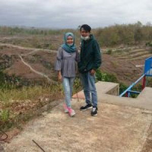 Fitri Rohani profile icon