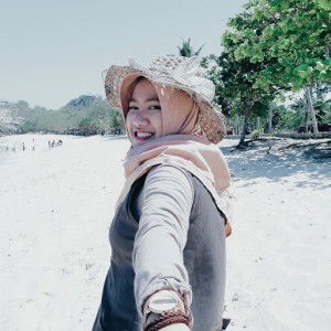 annisa kamila zahira profile icon