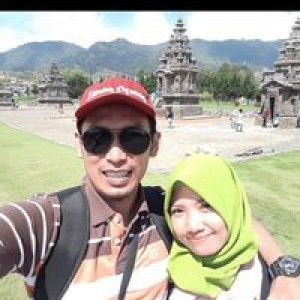 Fifi Nur Cahyani profile icon