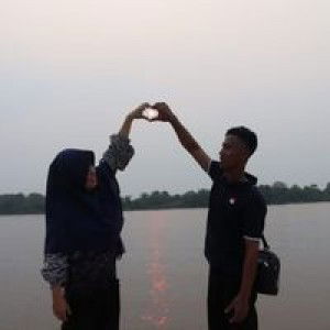 Evie Febrylia Safitri profile icon