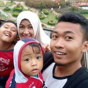 CHendra Why profile icon