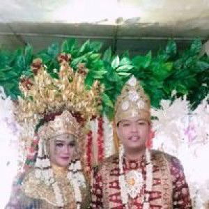 Riska Bae profile icon