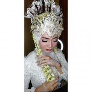 Silvi Nur Asyifa profile icon