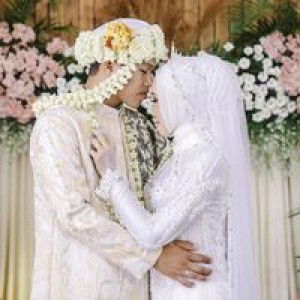 Dwi Efri R profile icon