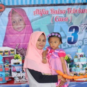 ratih octa profile icon