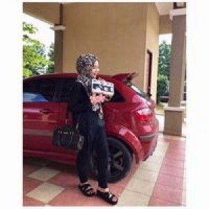 Alya Azmy profile icon