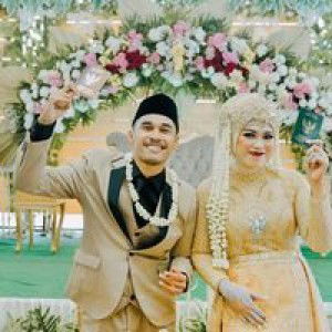 Lia Inayatika profile icon