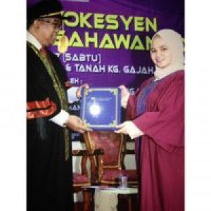 Farisha Adila profile icon