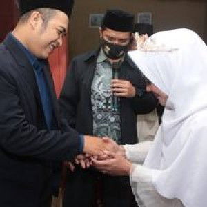 Ira Nurhasanah profile icon