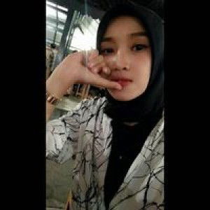 Bernika Ayu Wardani profile icon