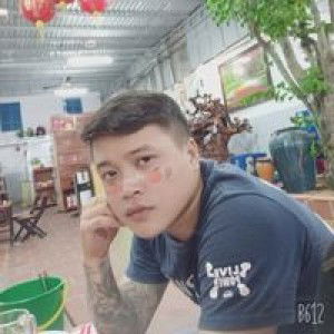 Hoàng Phú profile icon