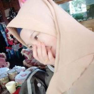 Elsi Selly Irawan profile icon