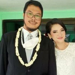 Vivi Wahdaniyah profile icon