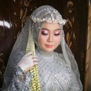 Ajeng Mella profile icon