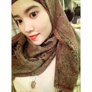 Via Tiffany profile icon