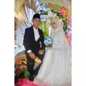 Teni Oktapriani profile icon