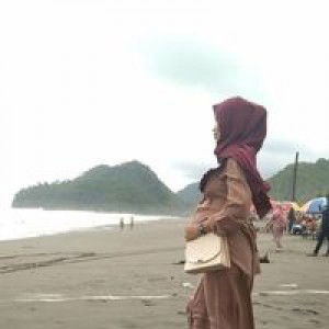 Anita Yulia Kusumawati profile icon