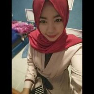 Zuriyfa Dewi profile icon