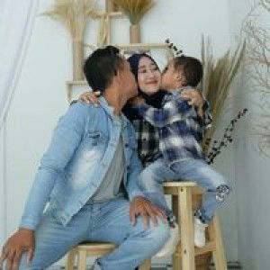 Ayu Nasrulloh profile icon