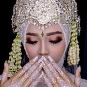 Indry Rahayu profile icon