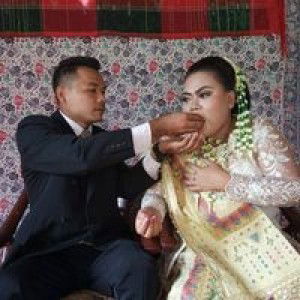 Etisumiarni Simatupang profile icon