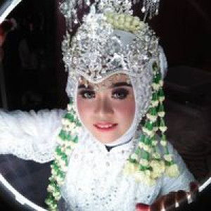 Thia Mutiaraa profile icon