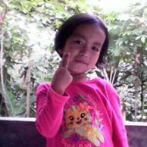 Safira Aprilia profile icon