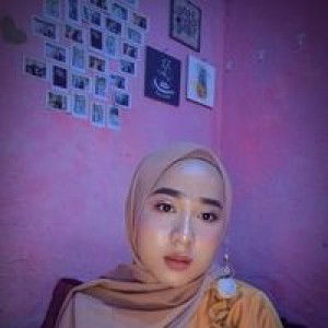 Yunii Novita Sari profile icon