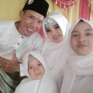 Siska Misna Waty profile icon