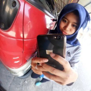 Rikza Silvi profile icon