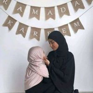 Idha Fitrianyy profile icon