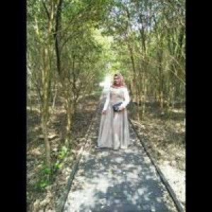 Ayi Rossi Apriani profile icon