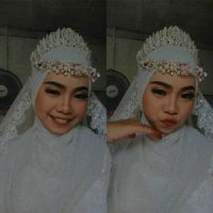 Riska Andini profile icon