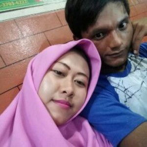 Leny Apriyanti profile icon