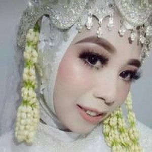 Ella Agnesa profile icon