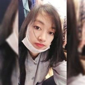 Desy Erna W profile icon