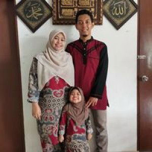 Nur Amalina profile icon