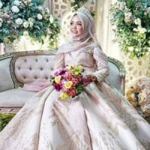 Zeti Azizan profile icon