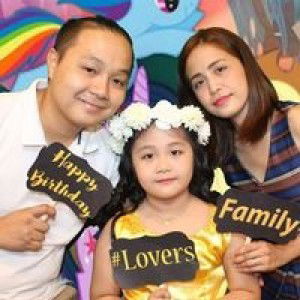 Jacqueline Manilay profile icon