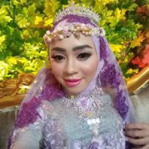 Yanti Dwi J profile icon