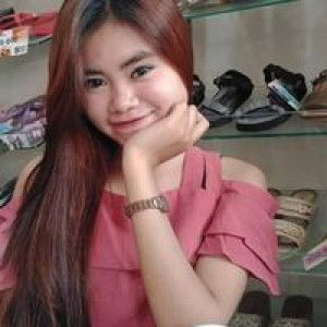 Ratna Widyasari profile icon