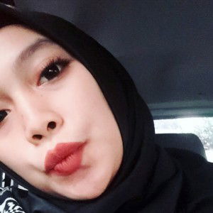 dessy agustine profile icon