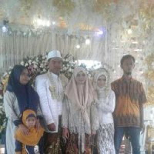 Suci Azz profile icon