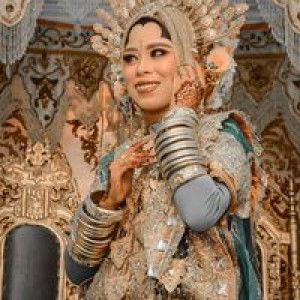 Uchi Suci Novianti profile icon