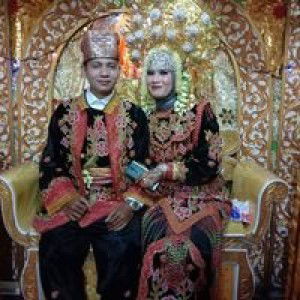 Yutri Maya Sary profile icon