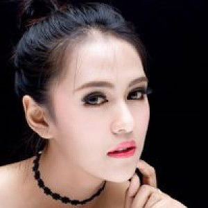 Khwanchanok maneetoon profile icon