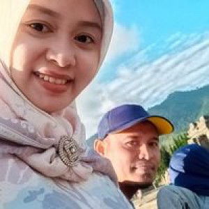 Yhanie Qaissara profile icon