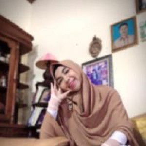 Wulan Prastiya profile icon